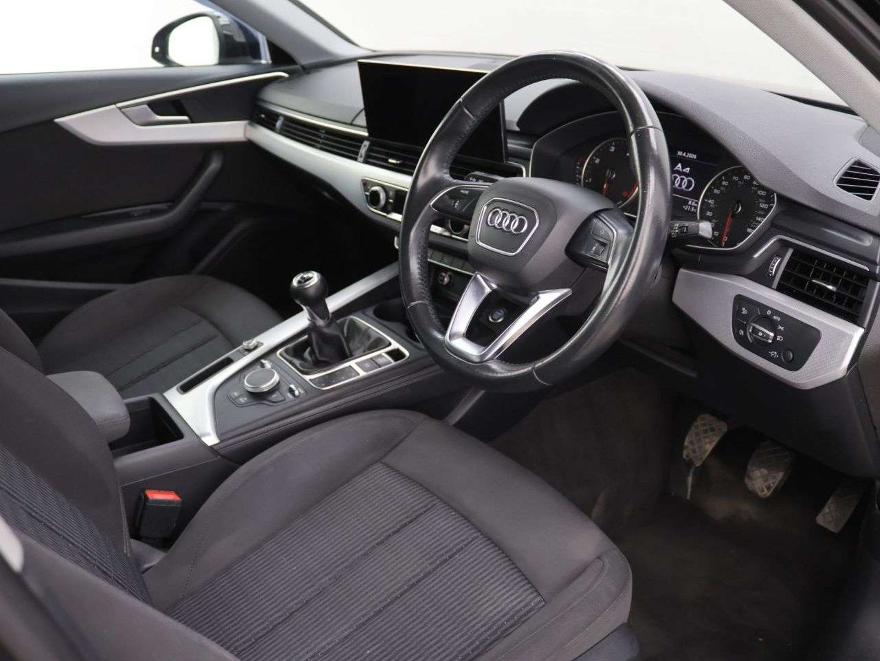 2018 AUDI A4 2018 AUDI A4