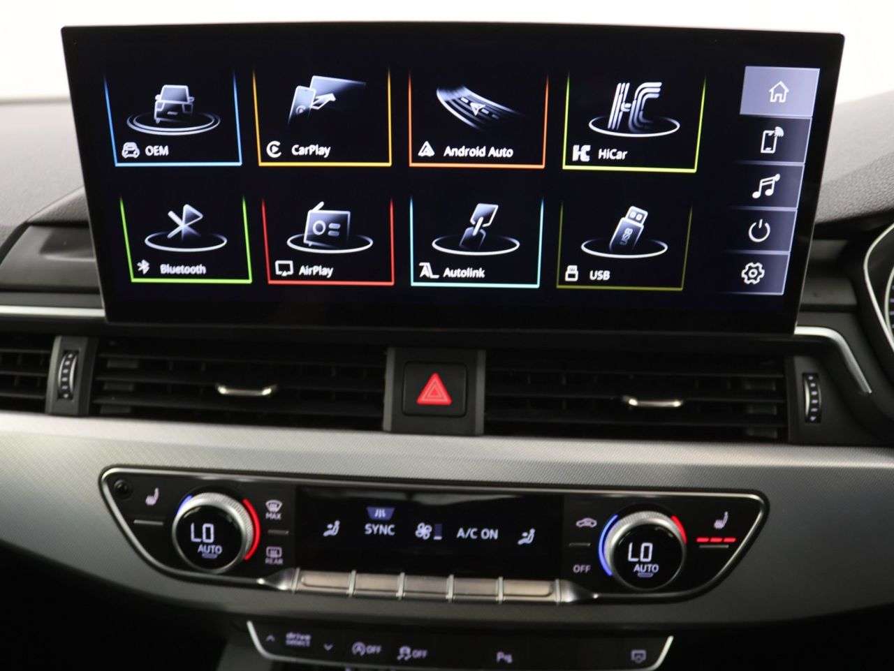 2018 AUDI A4 2018 AUDI A4