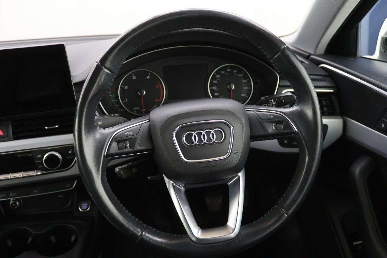 2018 AUDI A4 2018 AUDI A4
