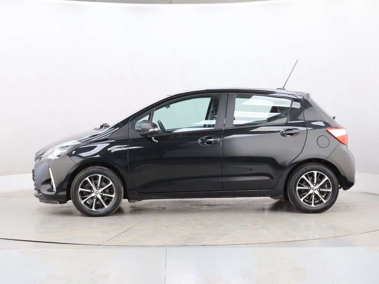 2019 TOYOTA YARIS 2019 TOYOTA YARIS