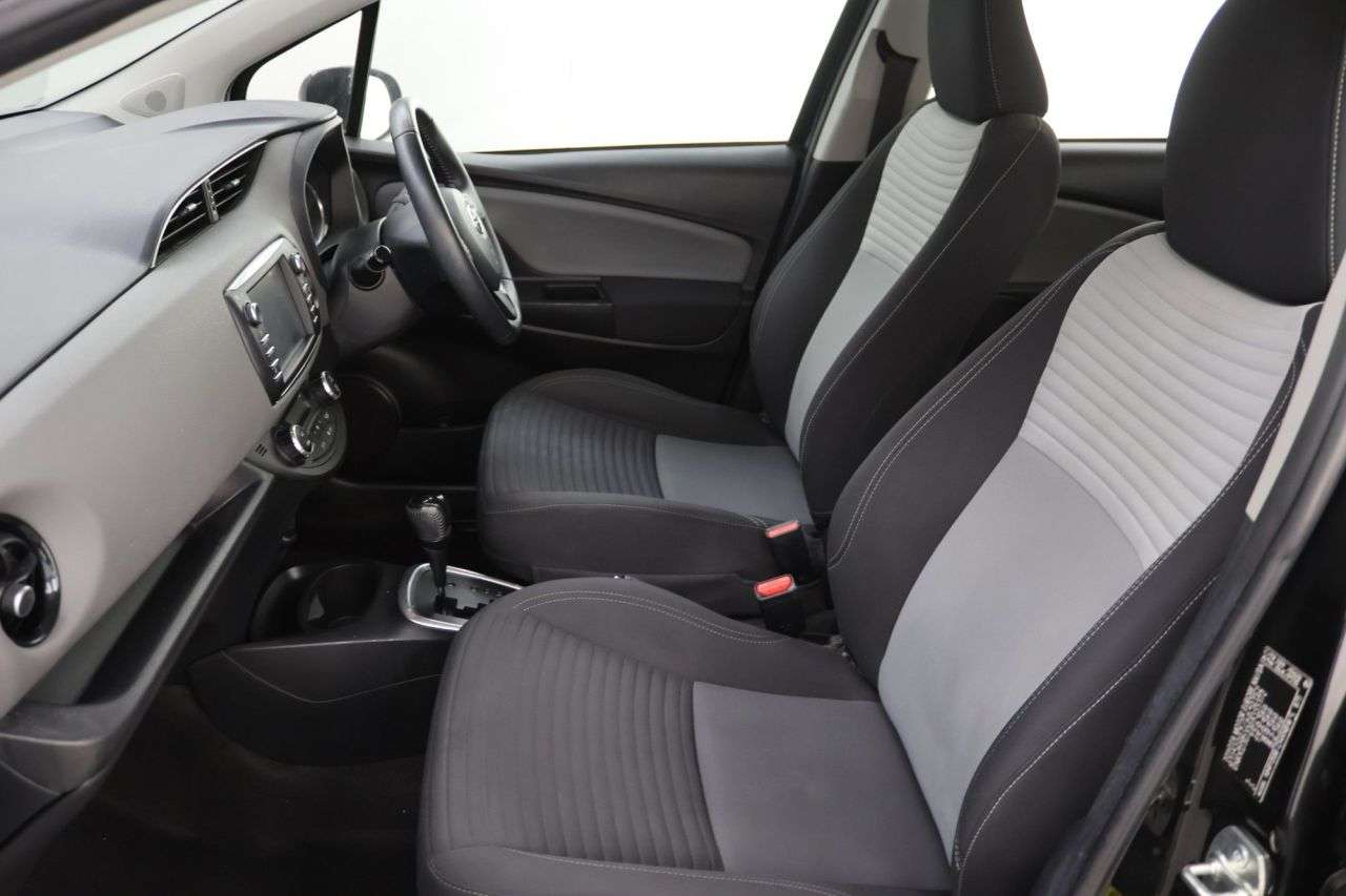 2019 TOYOTA YARIS 2019 TOYOTA YARIS