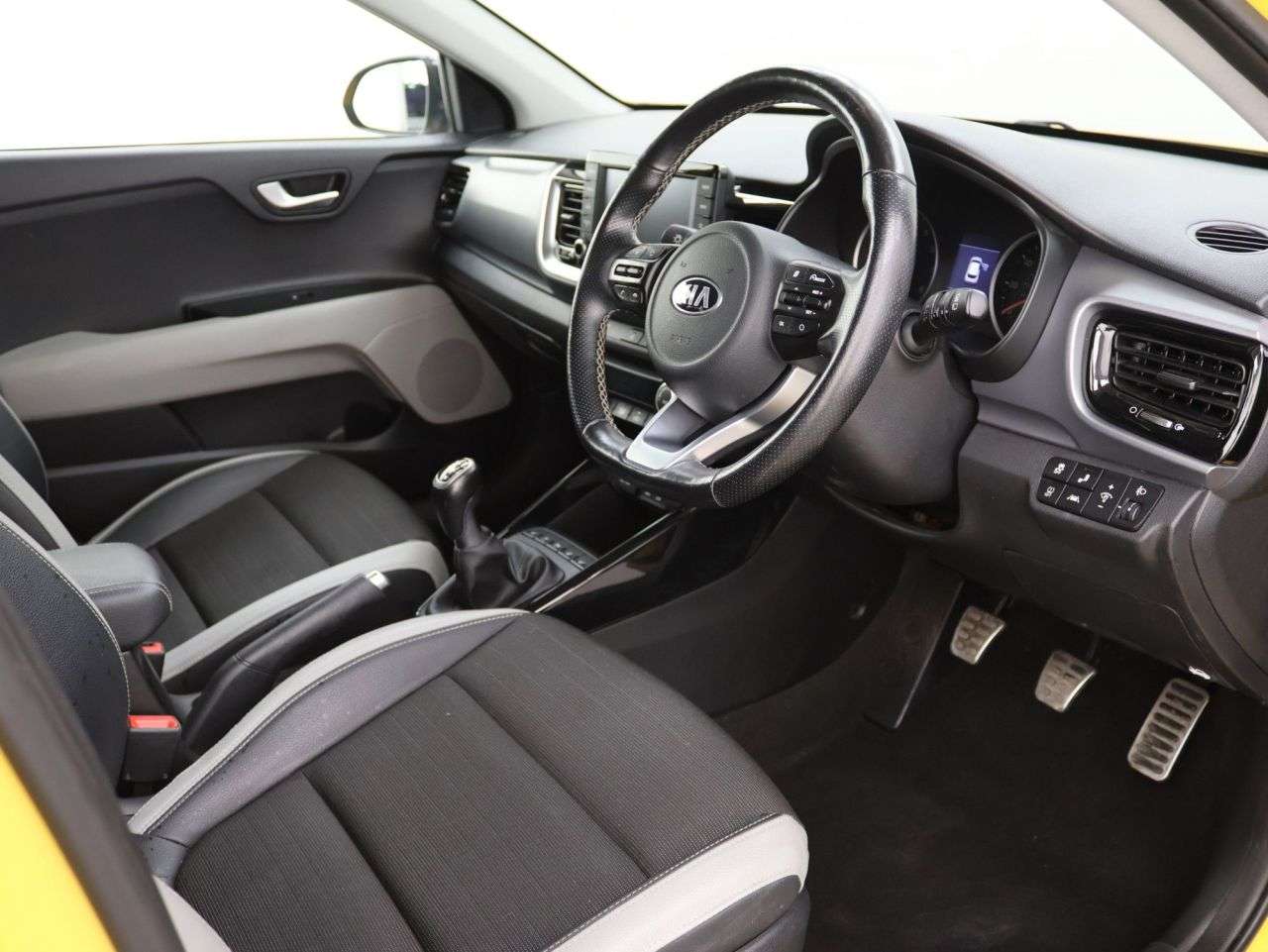 2018 KIA STONIC 2018 KIA STONIC