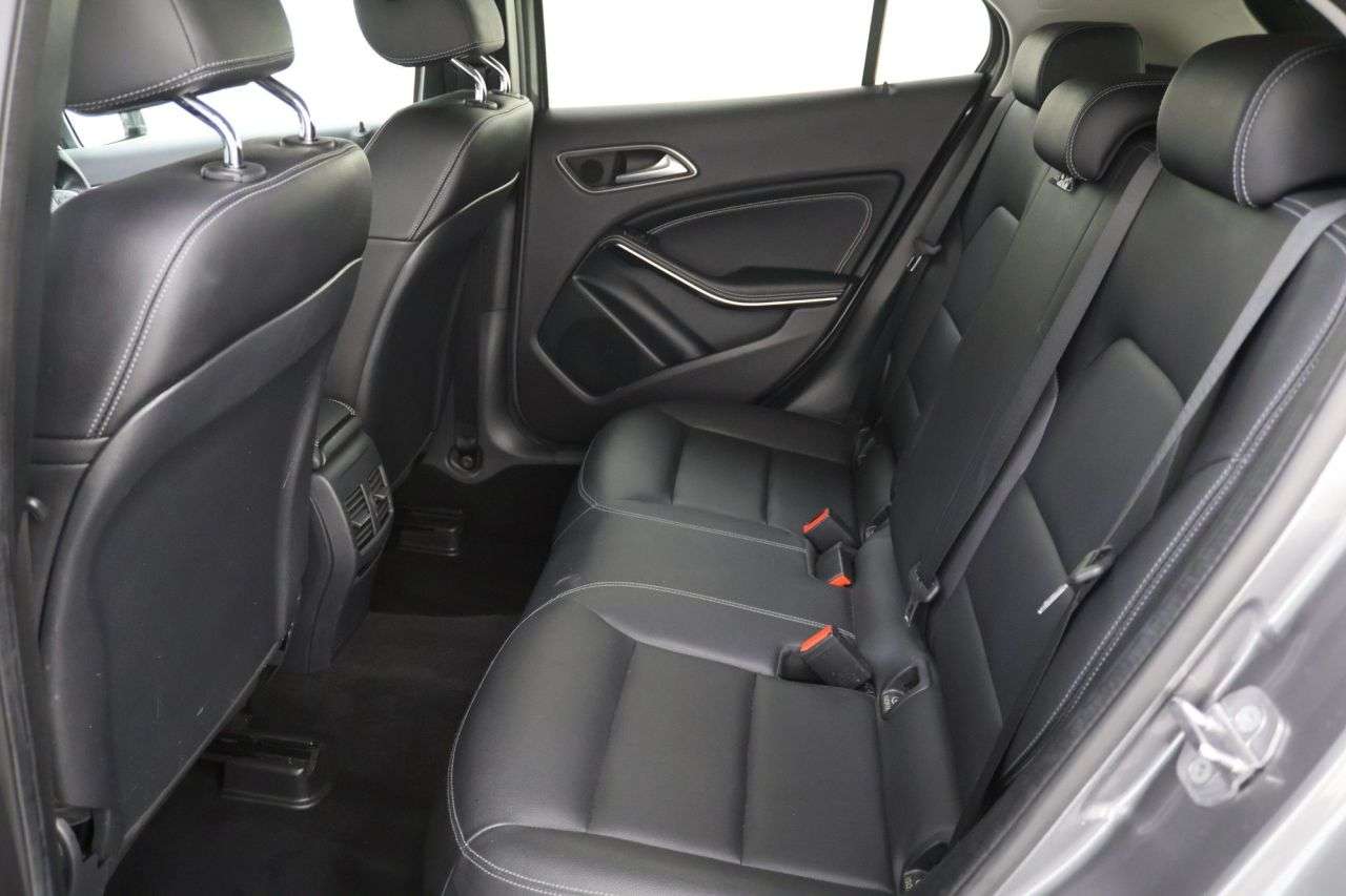 2019 MERCEDES-BENZ GLA CLASS 2019 MERCEDES-BENZ GLA CLASS
