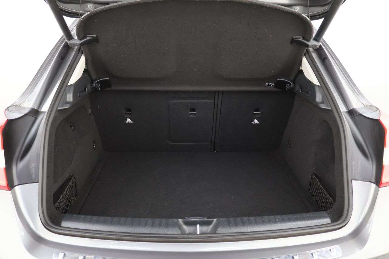 2019 MERCEDES-BENZ GLA CLASS 2019 MERCEDES-BENZ GLA CLASS