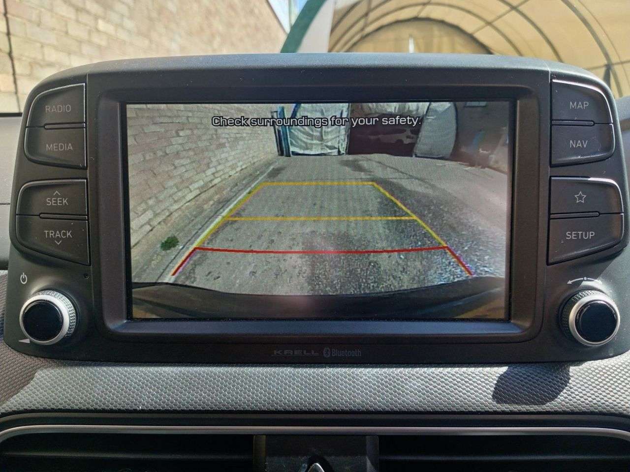 A 2018 HYUNDAI KONA 1.0 T-GDi Blue Drive Premium SUV 5dr Petrol Manual Euro 6 (s/s) (120 ps) A 2018 HYUNDAI KONA 1.0 T-GDi Blue Drive Premium SUV 5dr Petrol Manual Euro 6 (s/s) (120 ps)