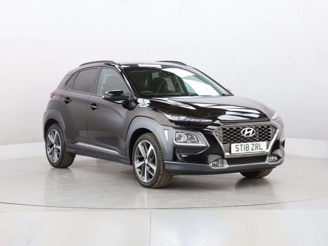 A 2018 HYUNDAI KONA 1.0 T-GDi Blue Drive Premium SUV 5dr Petrol Manual Euro 6 (s/s) (120 ps) A 2018 HYUNDAI KONA 1.0 T-GDi Blue Drive Premium SUV 5dr Petrol Manual Euro 6 (s/s) (120 ps)