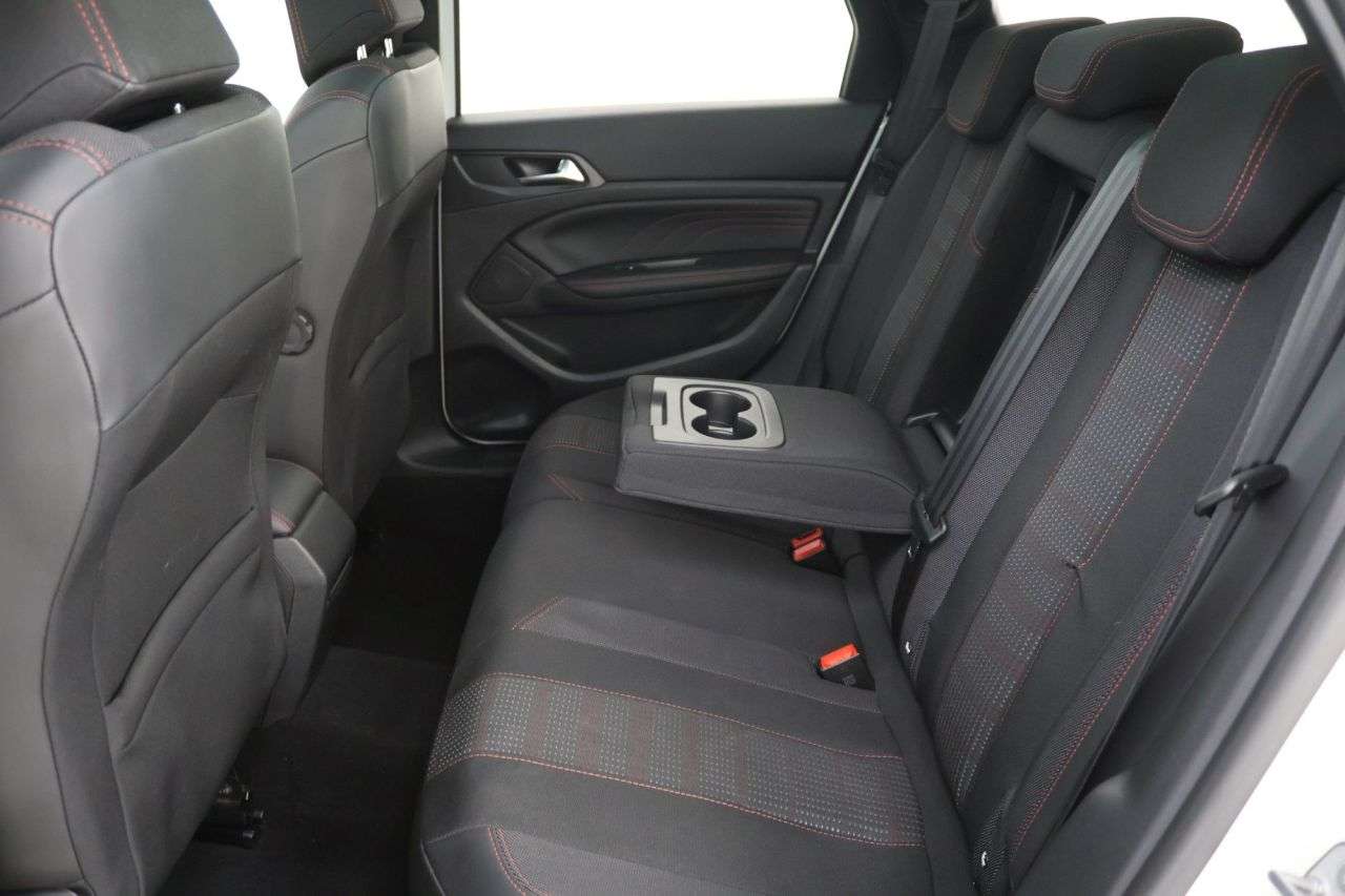 2018 PEUGEOT 308 SW 2018 PEUGEOT 308 SW