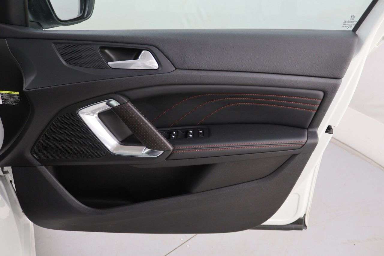 2018 PEUGEOT 308 SW 2018 PEUGEOT 308 SW