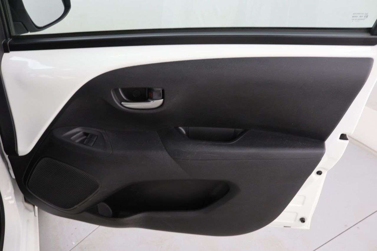 2021 TOYOTA AYGO 2021 TOYOTA AYGO