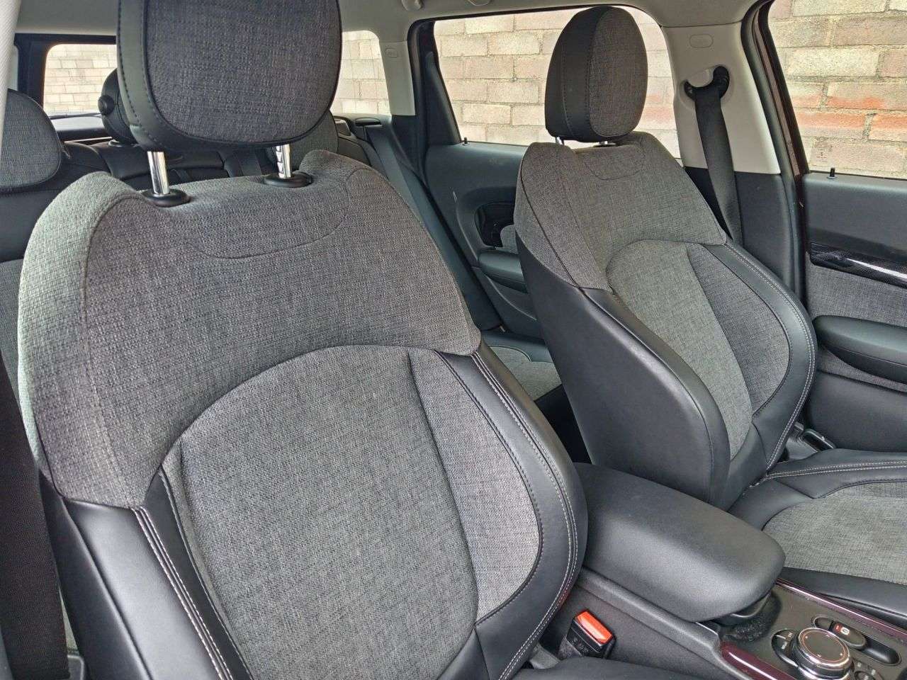 2018 MINI CLUBMAN 2018 MINI CLUBMAN