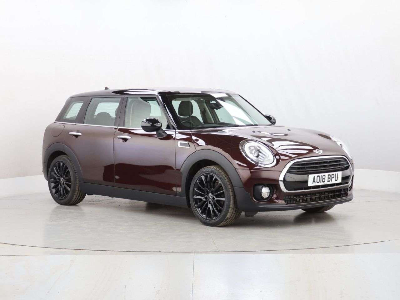 A 2018 MINI CLUBMAN 1.5 Cooper Estate 6dr Petrol Auto Euro 6 (s/s) (136 ps) A 2018 MINI CLUBMAN 1.5 Cooper Estate 6dr Petrol Auto Euro 6 (s/s) (136 ps)