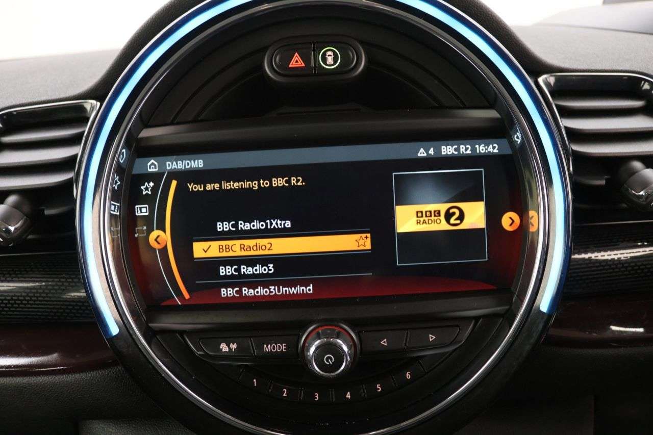 2018 MINI CLUBMAN 2018 MINI CLUBMAN