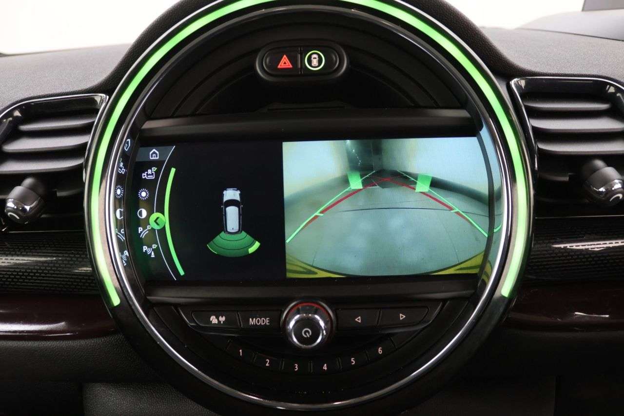 2018 MINI CLUBMAN 2018 MINI CLUBMAN