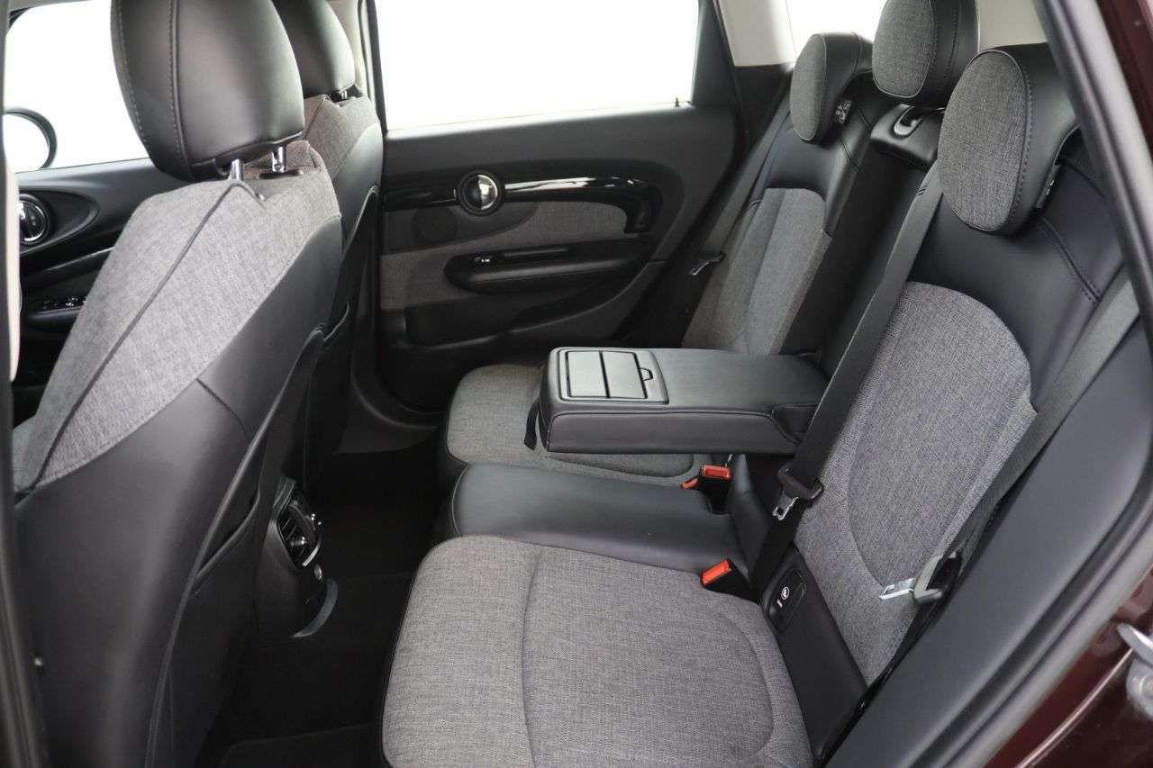 2018 MINI CLUBMAN 2018 MINI CLUBMAN