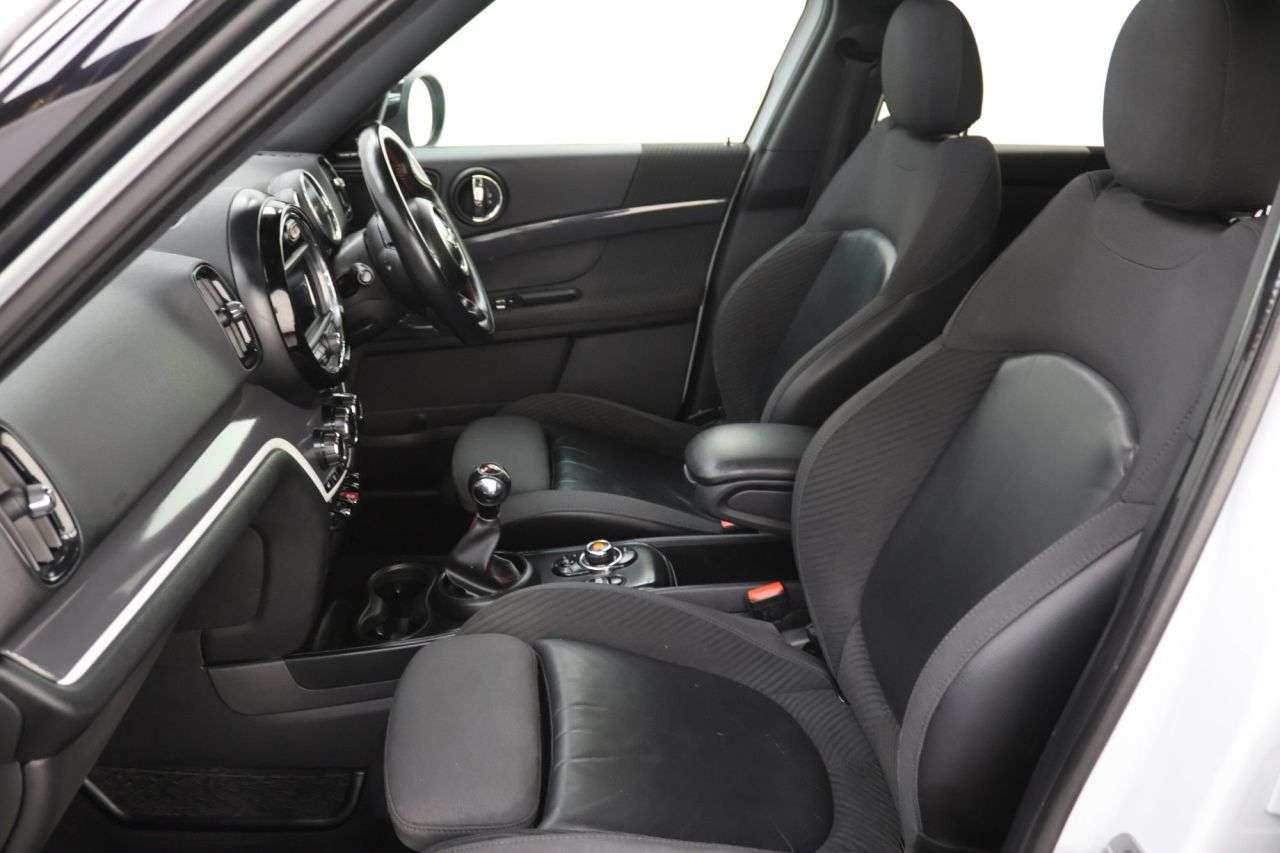 2018 MINI COUNTRYMAN 2018 MINI COUNTRYMAN