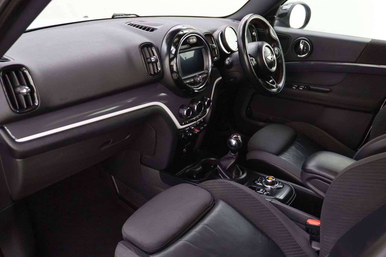 2018 MINI COUNTRYMAN 2018 MINI COUNTRYMAN