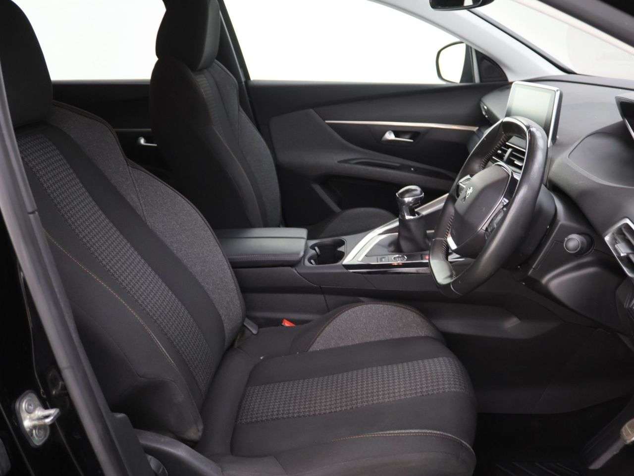 2023 PEUGEOT 5008 2023 PEUGEOT 5008