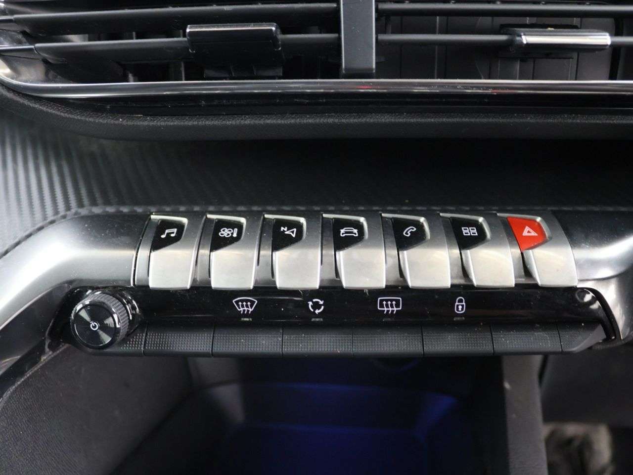2023 PEUGEOT 5008 2023 PEUGEOT 5008