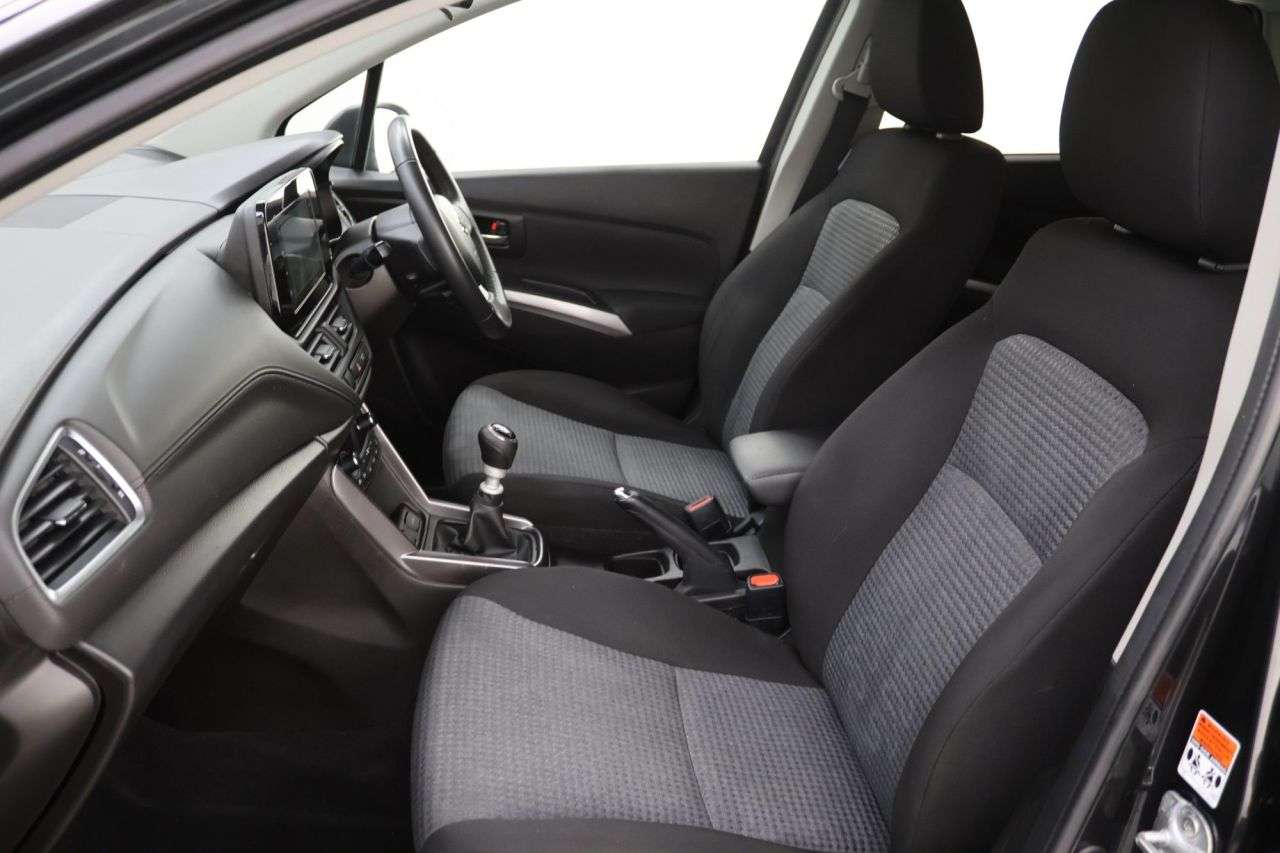 2023 SUZUKI S-CROSS 2023 SUZUKI S-CROSS