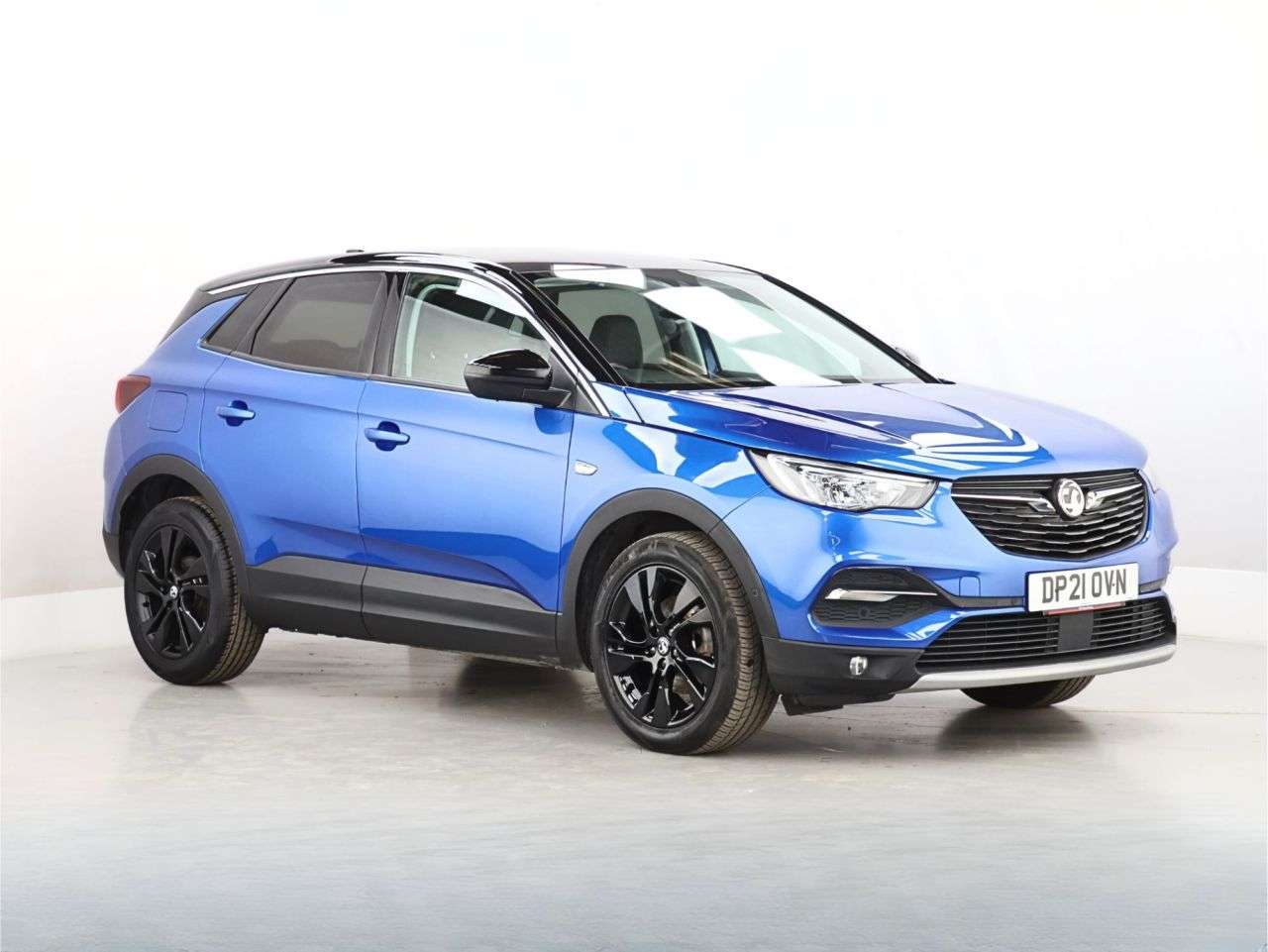 A 2021 VAUXHALL GRANDLAND X 1.2 Turbo SRi Nav SUV 5dr Petrol Manual Euro 6 (s/s) (130 ps) A 2021 VAUXHALL GRANDLAND X 1.2 Turbo SRi Nav SUV 5dr Petrol Manual Euro 6 (s/s) (130 ps)