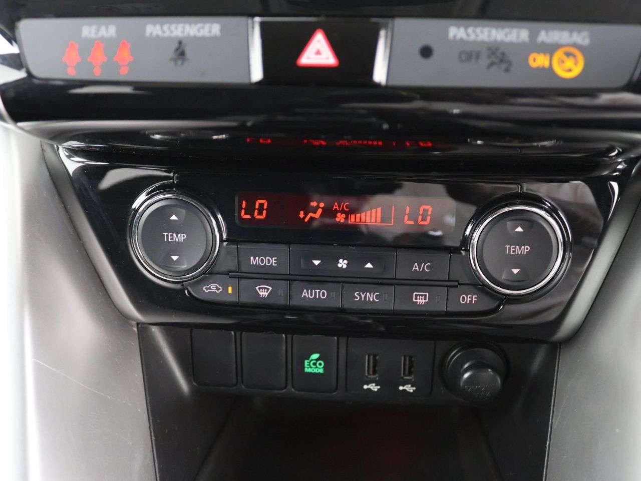 2019 MITSUBISHI ECLIPSE CROSS 2019 MITSUBISHI ECLIPSE CROSS