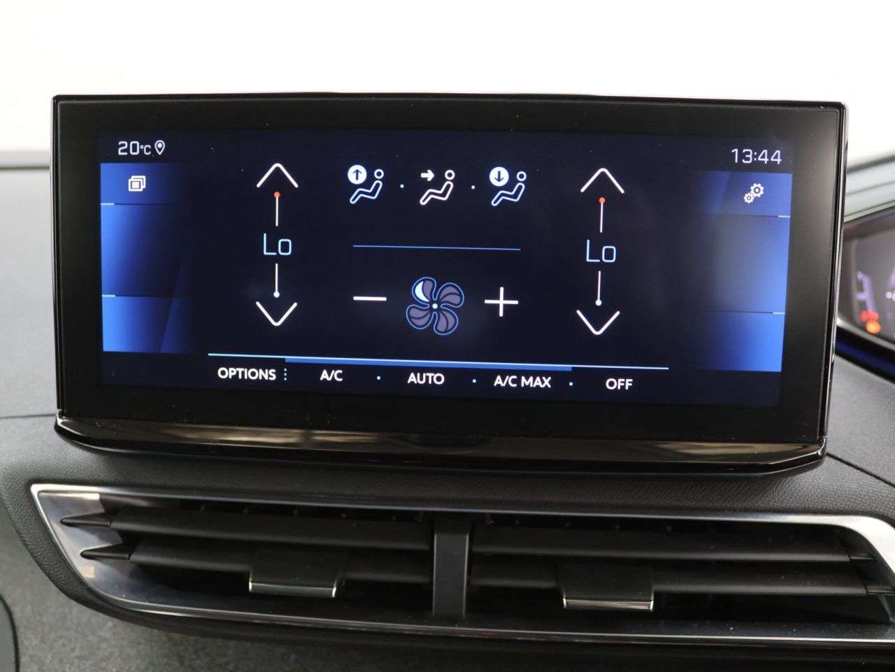 2021 PEUGEOT 3008 2021 PEUGEOT 3008