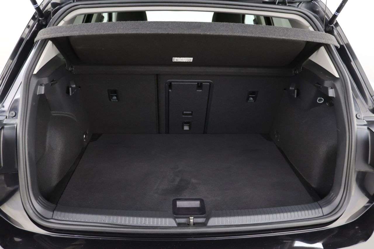 2022 VOLKSWAGEN GOLF 2022 VOLKSWAGEN GOLF