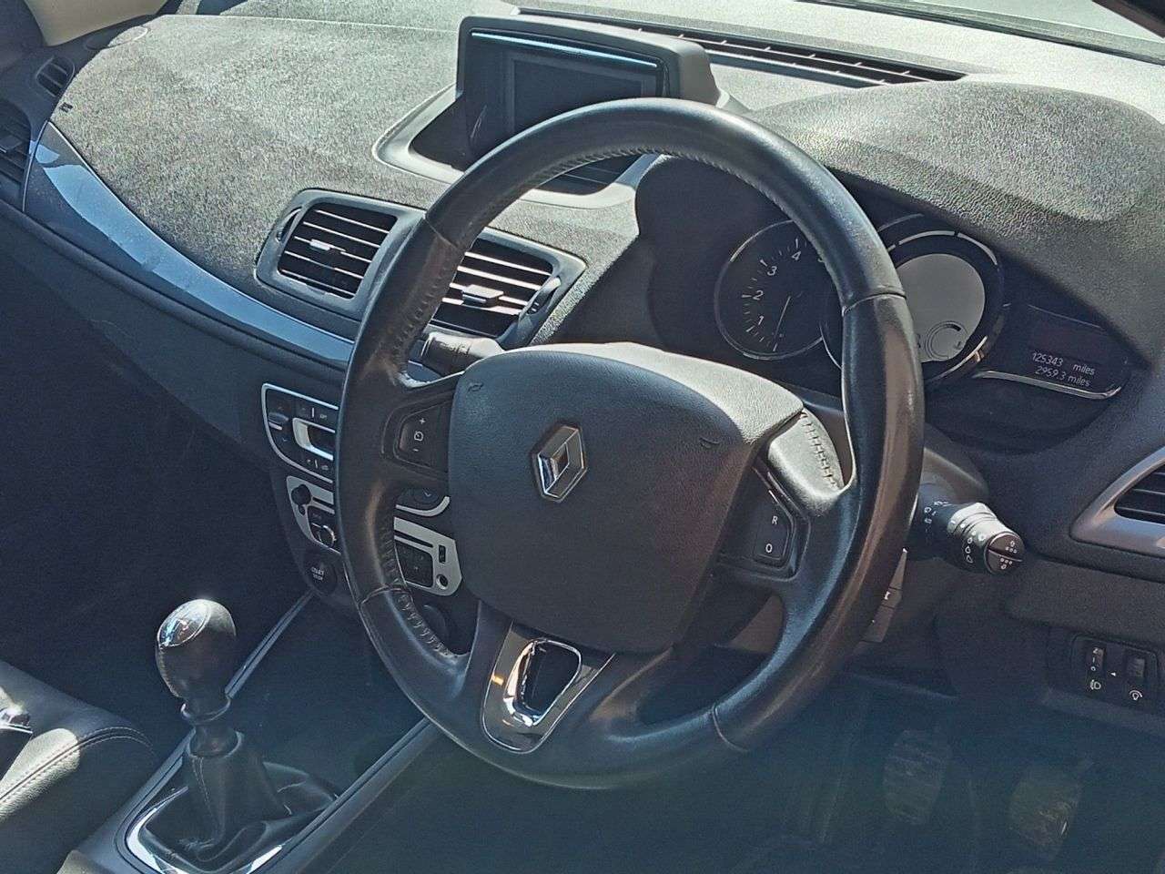 2016 RENAULT MEGANE 2016 RENAULT MEGANE