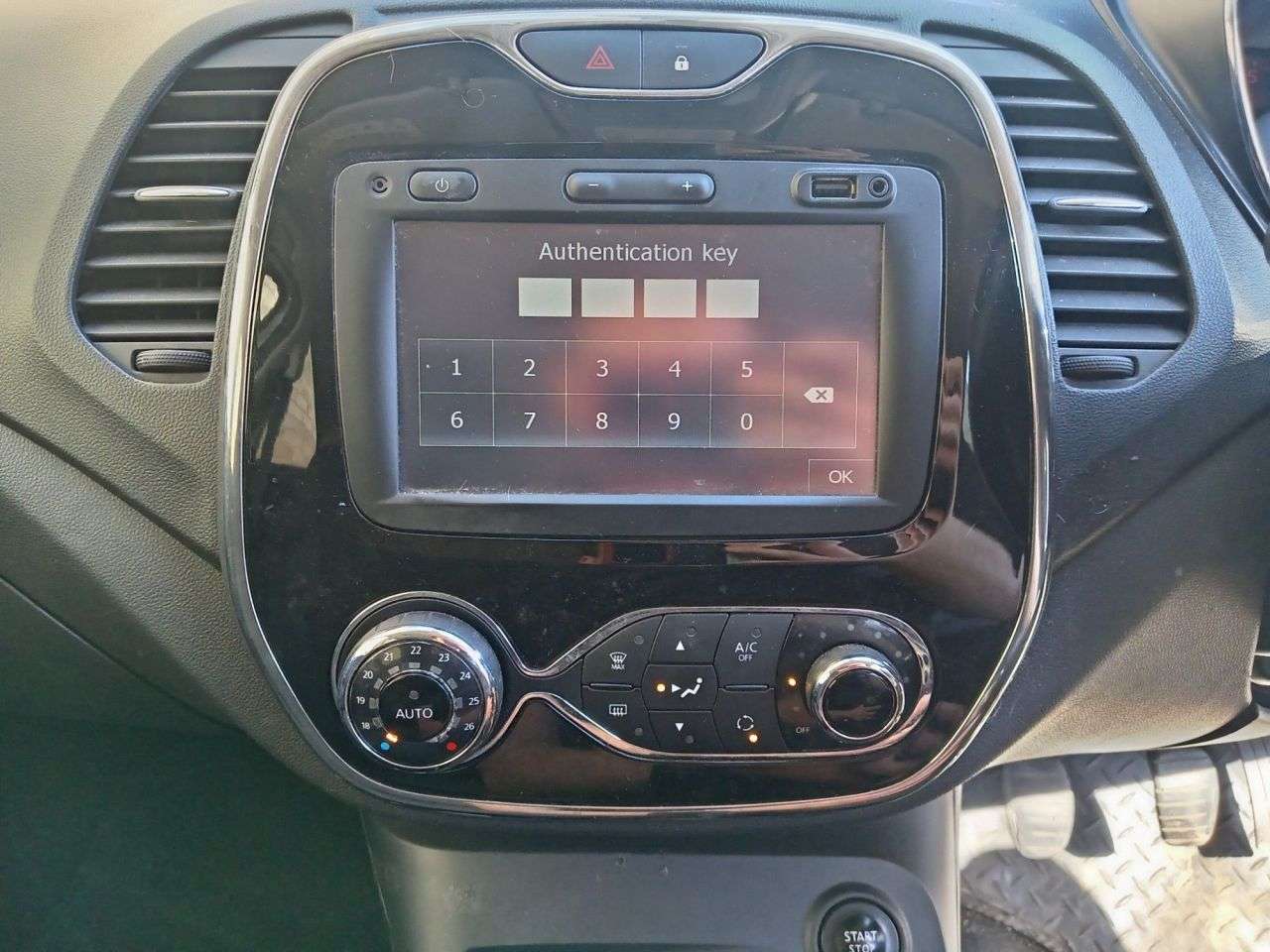2016 RENAULT CAPTUR 2016 RENAULT CAPTUR