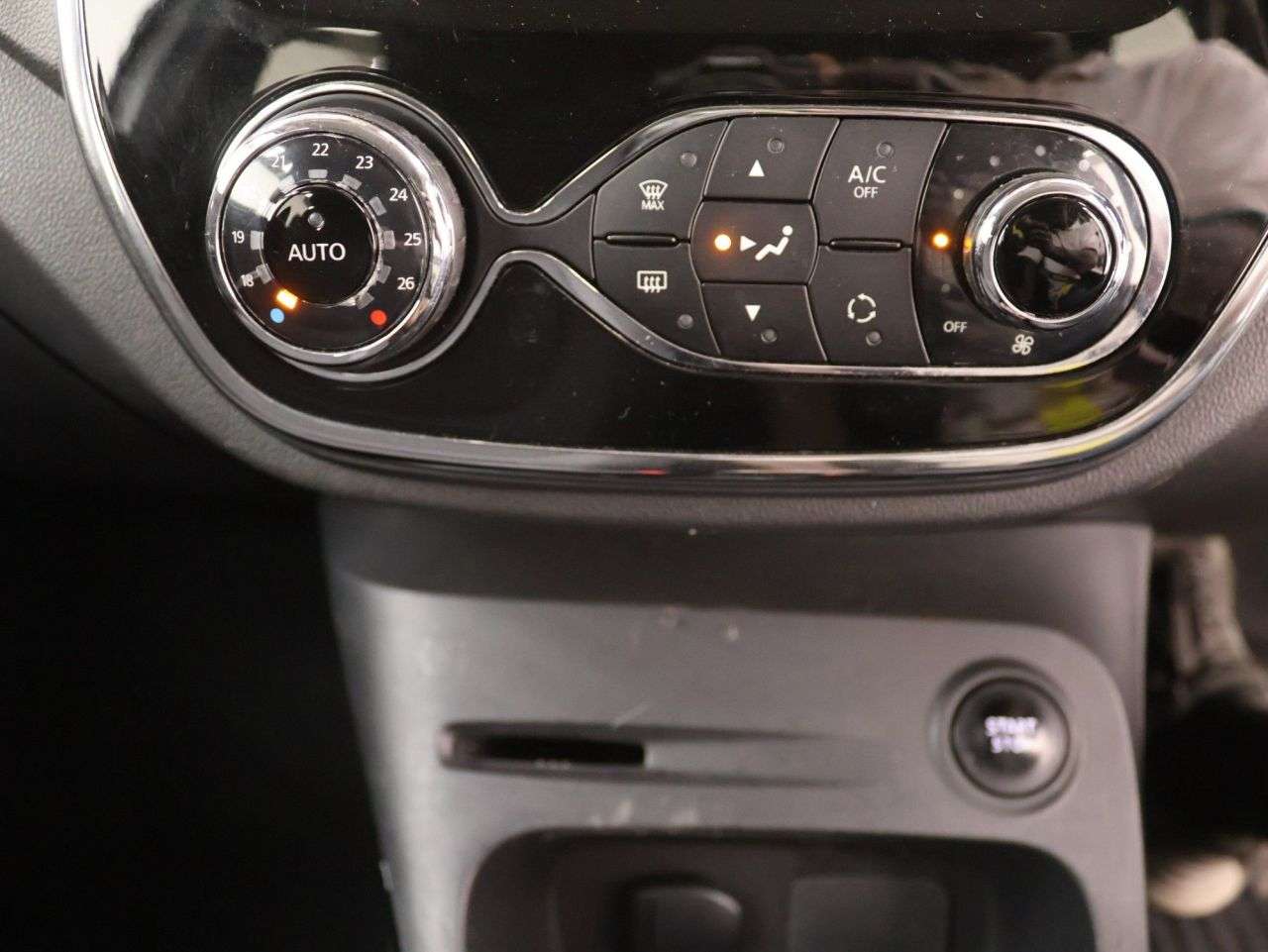 2016 RENAULT CAPTUR 2016 RENAULT CAPTUR