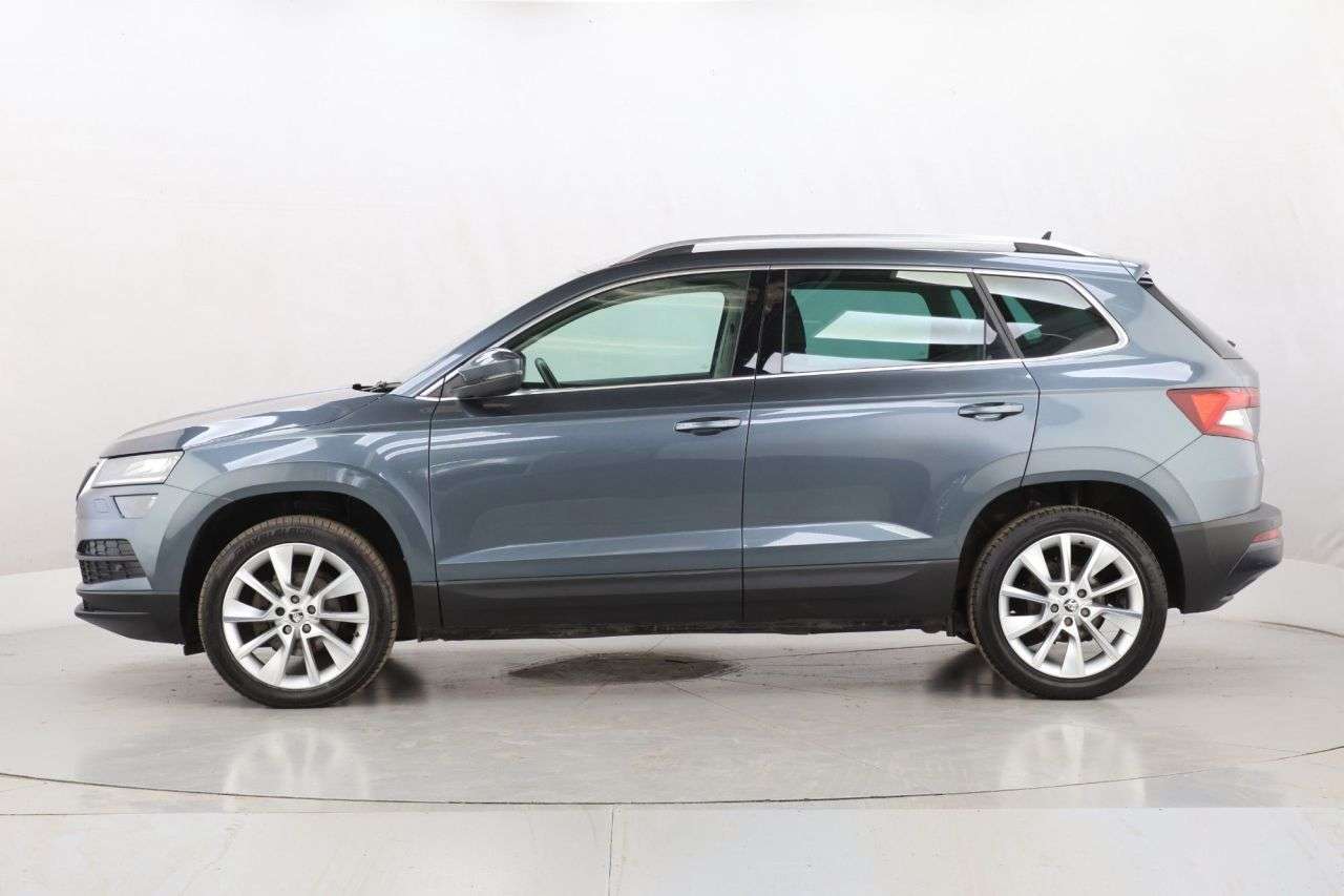 2021 SKODA KAROQ 2021 SKODA KAROQ