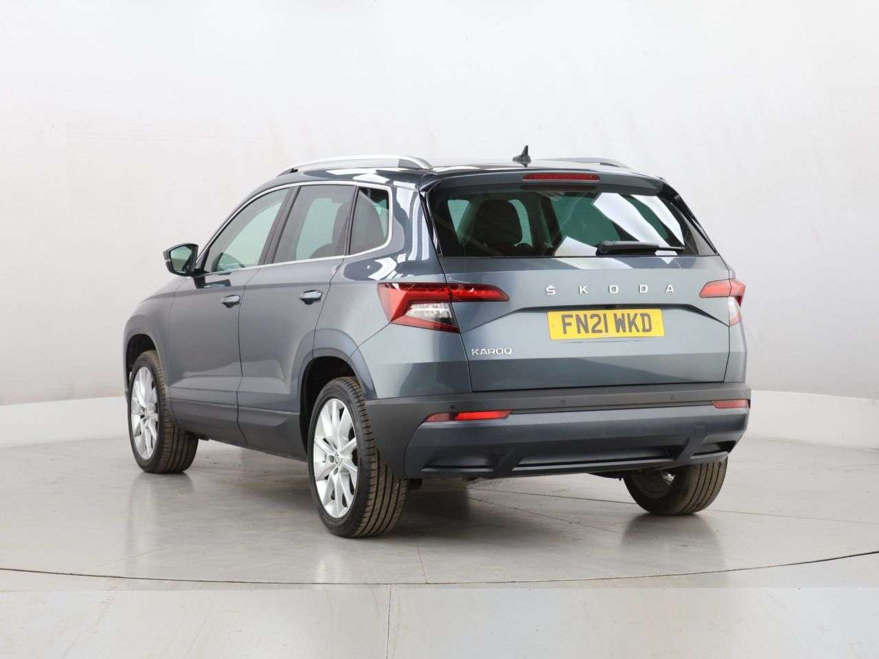 2021 SKODA KAROQ 2021 SKODA KAROQ