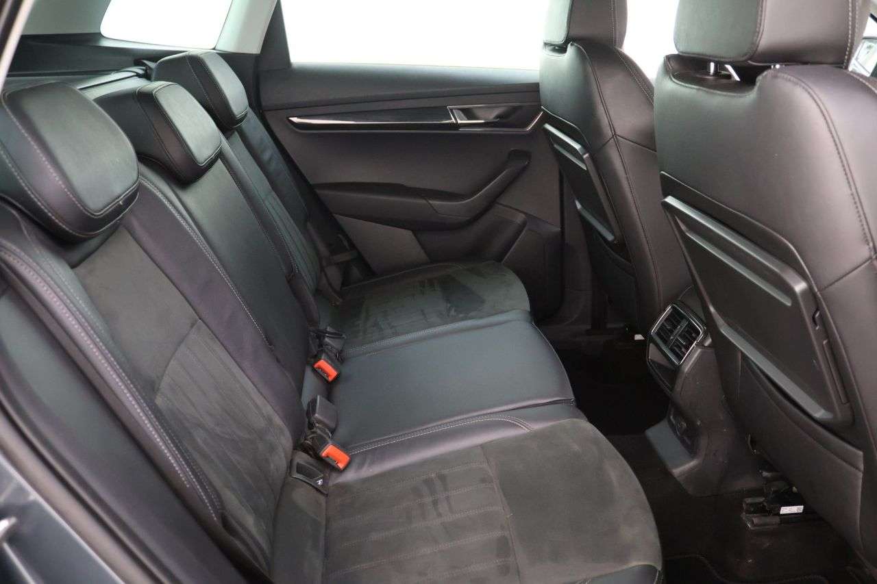 2021 SKODA KAROQ 2021 SKODA KAROQ