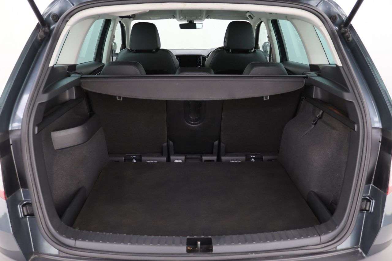 2021 SKODA KAROQ 2021 SKODA KAROQ