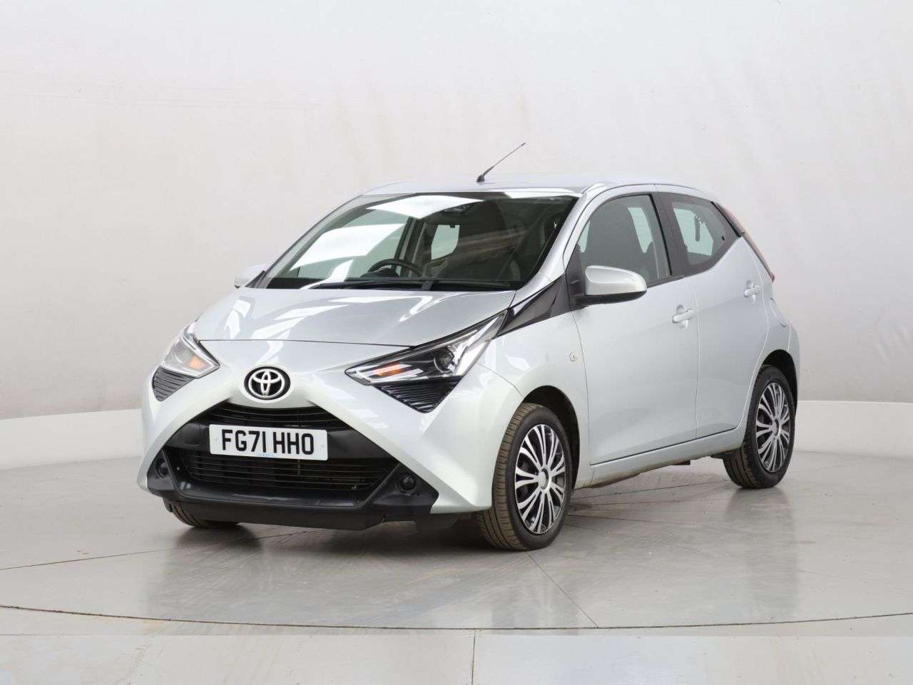 2021 TOYOTA AYGO 2021 TOYOTA AYGO