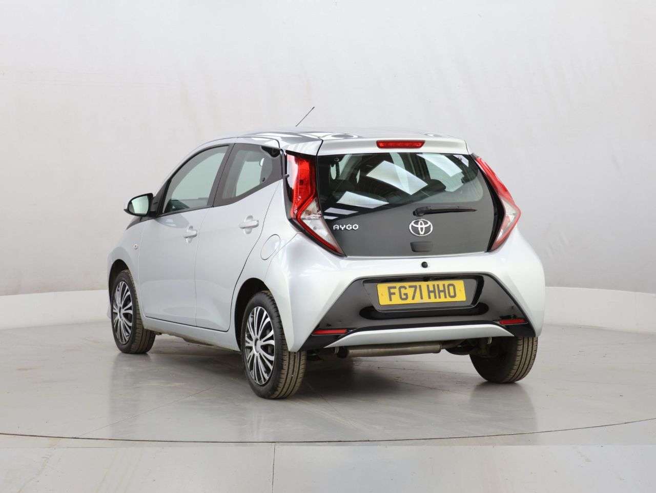 2021 TOYOTA AYGO 2021 TOYOTA AYGO