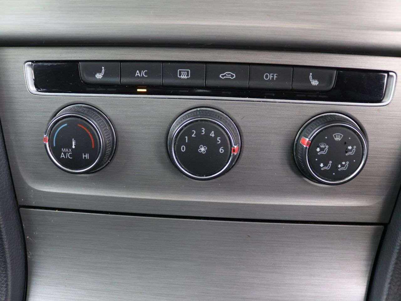 2016 VOLKSWAGEN GOLF 2016 VOLKSWAGEN GOLF