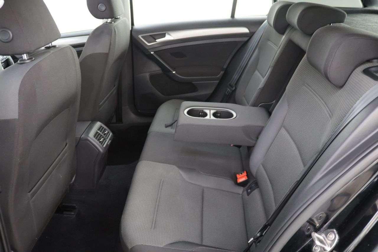 2016 VOLKSWAGEN GOLF 2016 VOLKSWAGEN GOLF