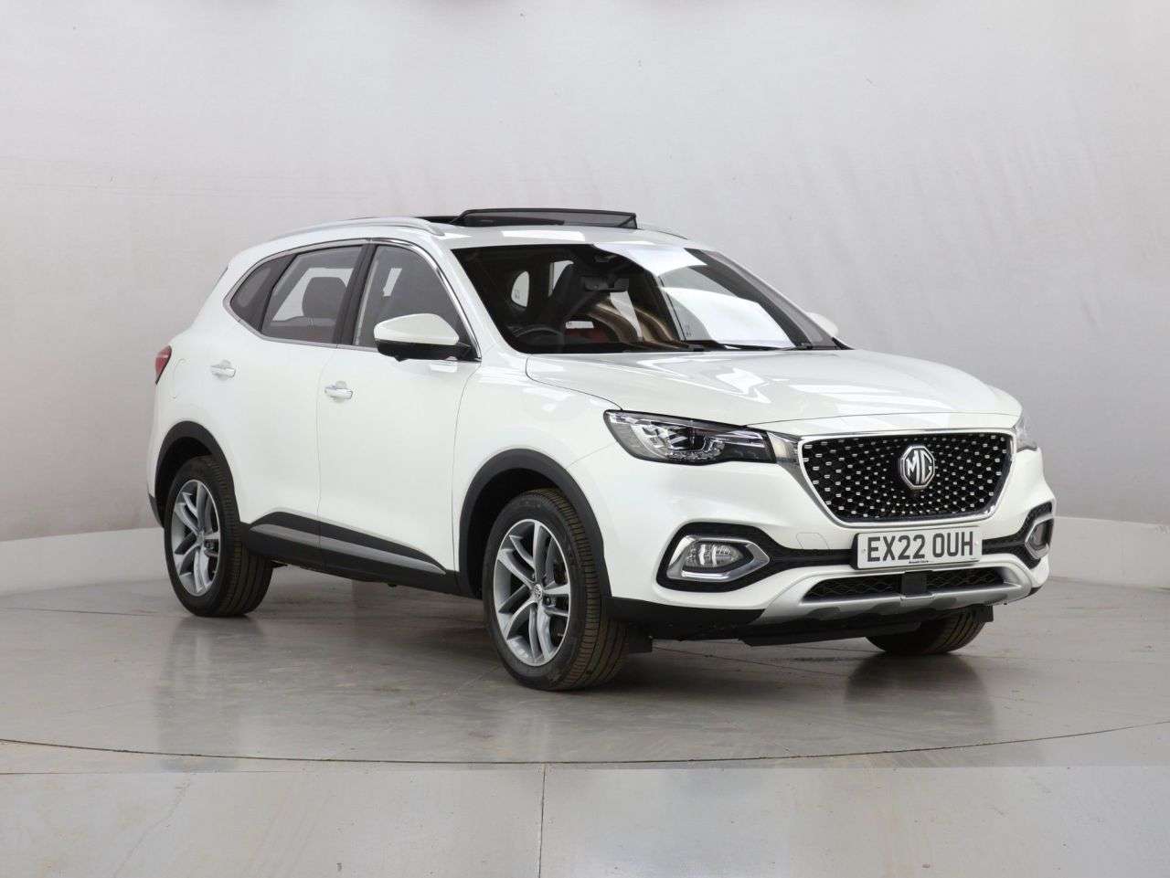 A 2022 MG MG HS 1.5 T-GDI 16.6kWh Exclusive SUV 5dr Petrol Plug-in Hybrid Auto Euro 6 (s/s) A 2022 MG MG HS 1.5 T-GDI 16.6kWh Exclusive SUV 5dr Petrol Plug-in Hybrid Auto Euro 6 (s/s)
