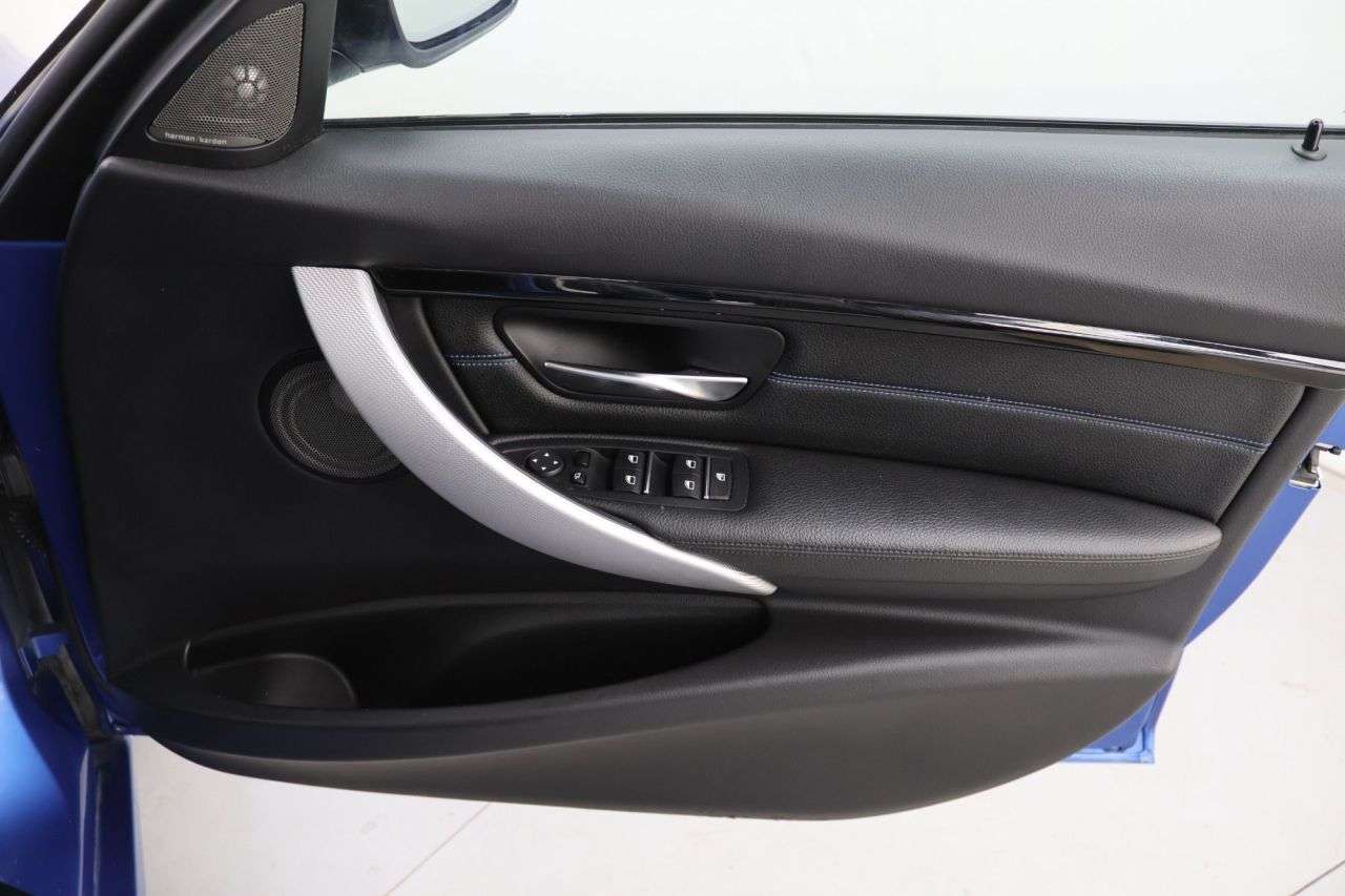 2018 BMW 3 SERIES 2018 BMW 3 SERIES