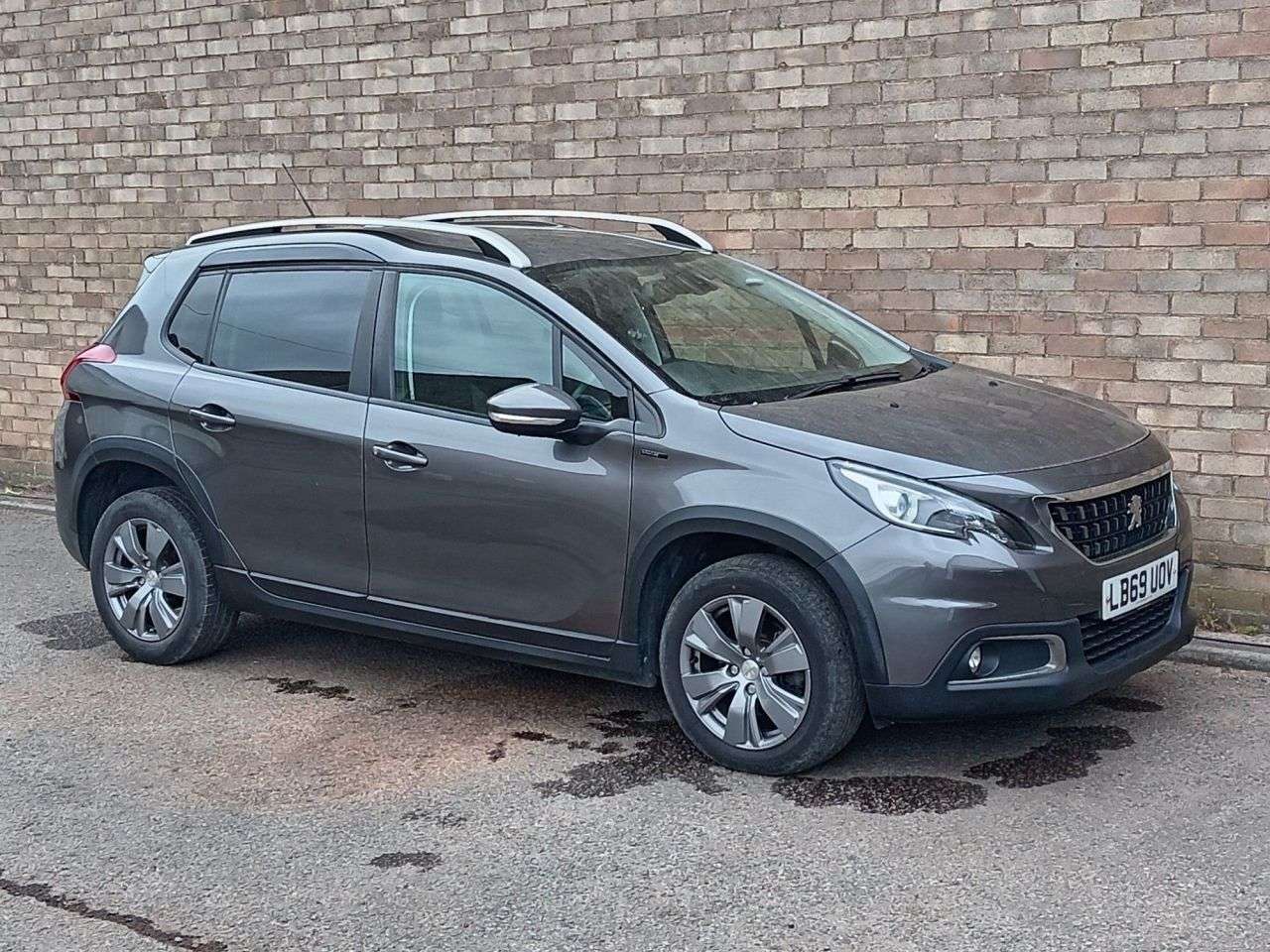 A 2019 PEUGEOT 2008 1.2 PureTech Signature SUV 5dr Petrol Manual Euro 6 (s/s) (110 ps) A 2019 PEUGEOT 2008 1.2 PureTech Signature SUV 5dr Petrol Manual Euro 6 (s/s) (110 ps)