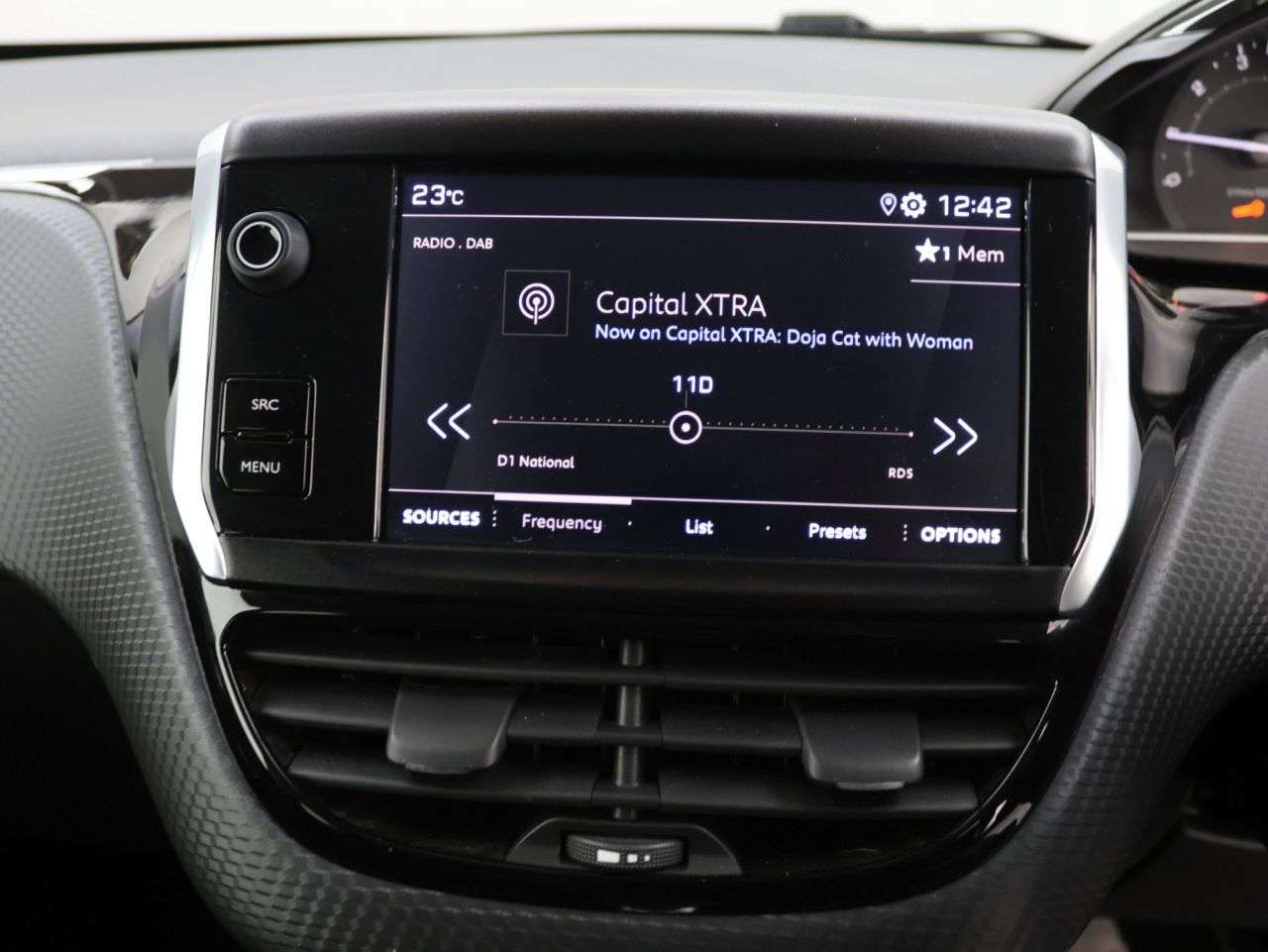 2019 PEUGEOT 2008 2019 PEUGEOT 2008