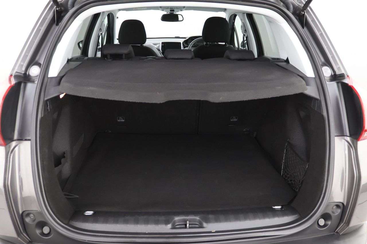 2019 PEUGEOT 2008 2019 PEUGEOT 2008