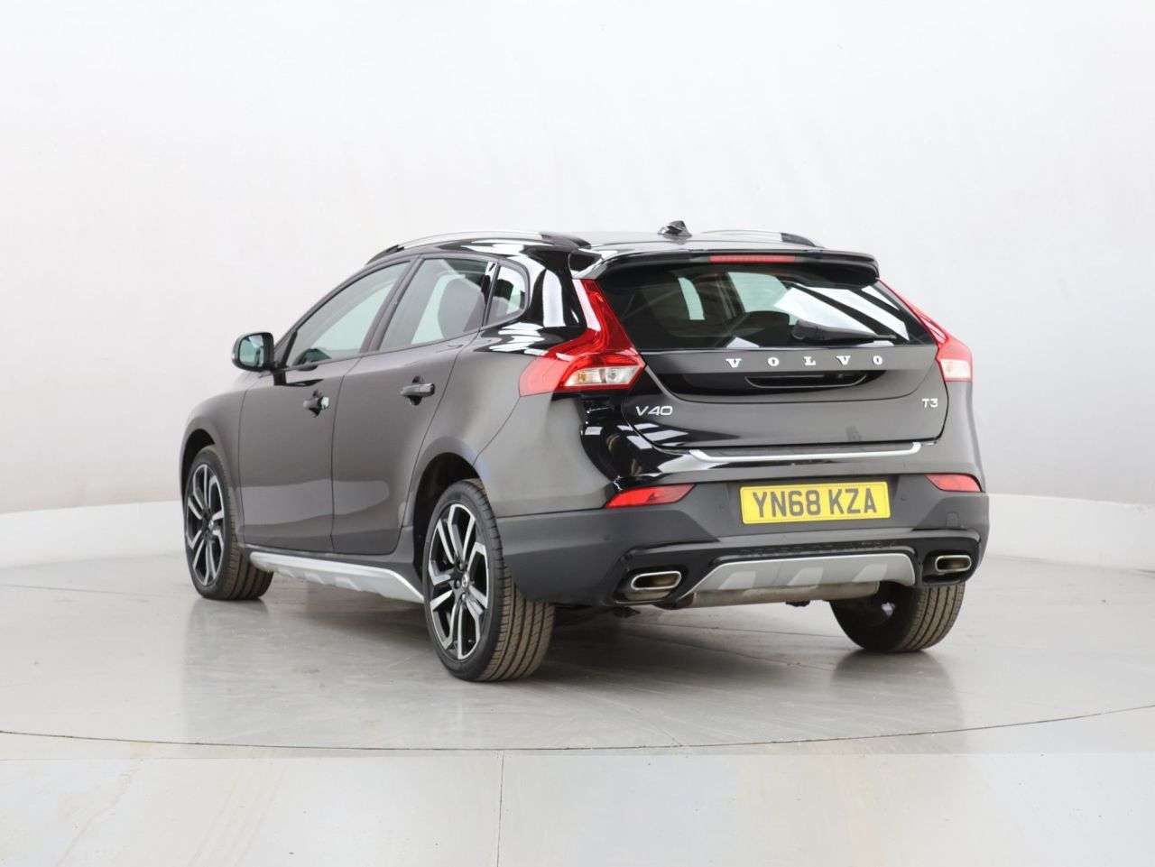 2018 VOLVO V40 CROSS COUNTRY 2018 VOLVO V40 CROSS COUNTRY