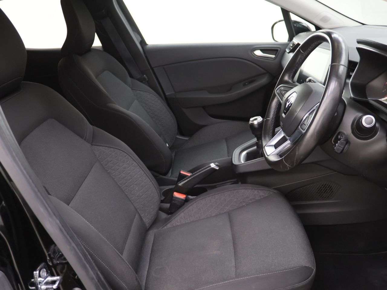 2019 RENAULT CLIO 2019 RENAULT CLIO
