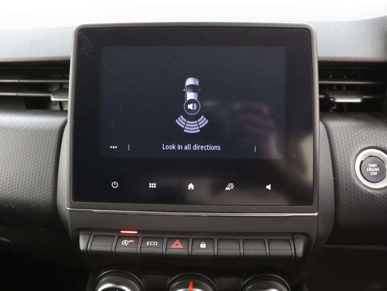 2019 RENAULT CLIO 2019 RENAULT CLIO