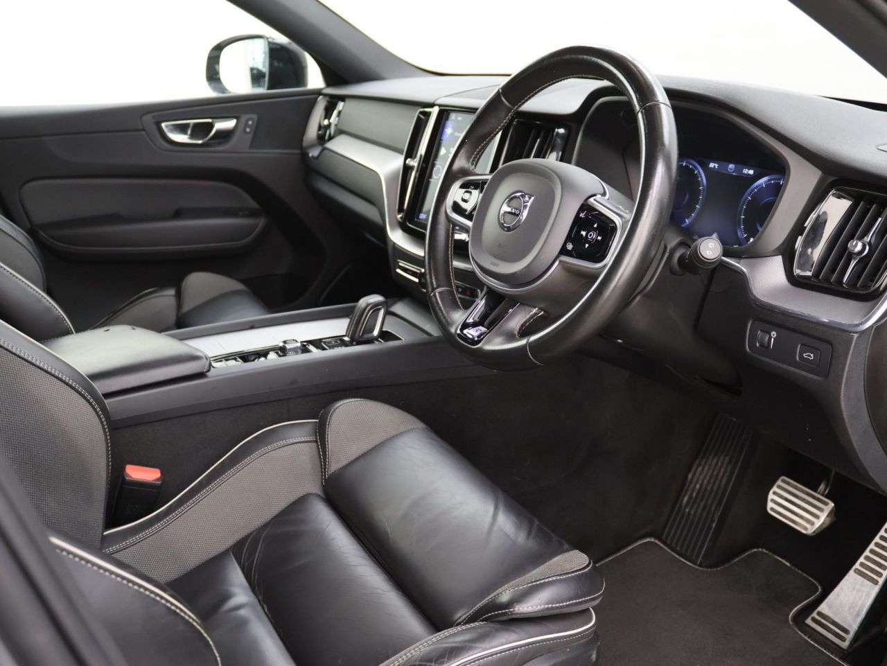 2020 VOLVO XC60 2020 VOLVO XC60