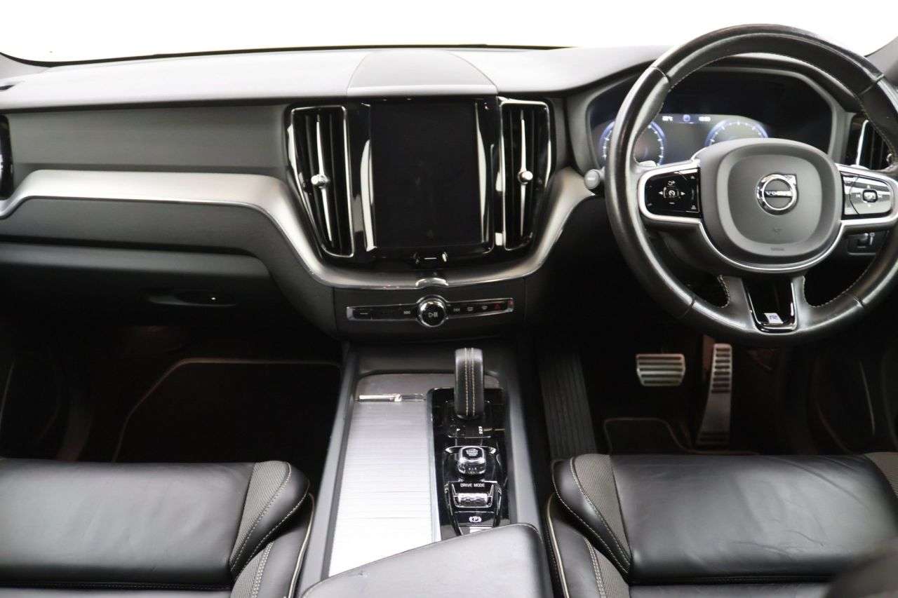 2020 VOLVO XC60 2020 VOLVO XC60