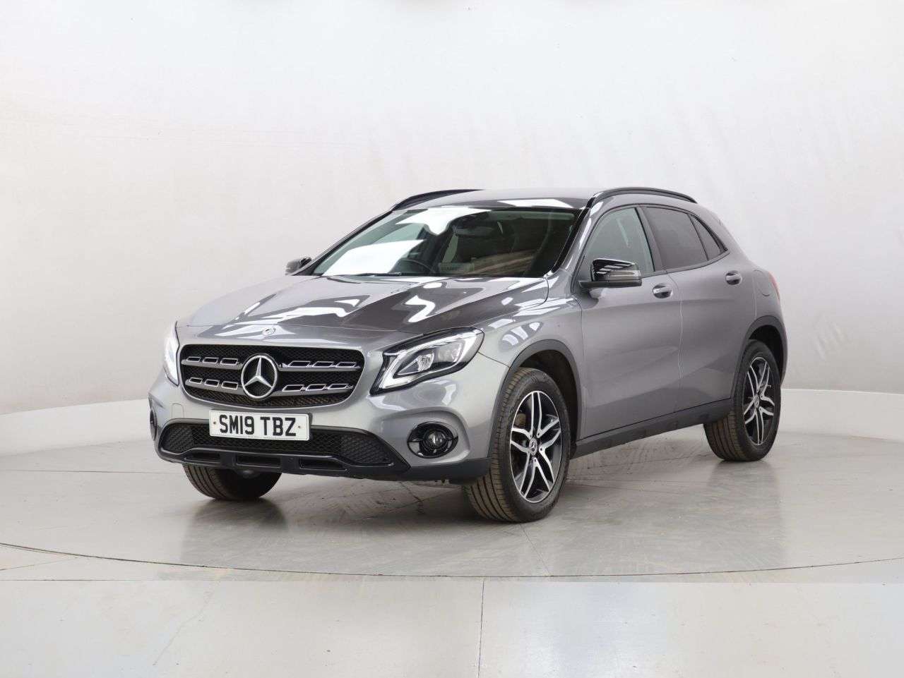 2019 MERCEDES-BENZ GLA CLASS 2019 MERCEDES-BENZ GLA CLASS