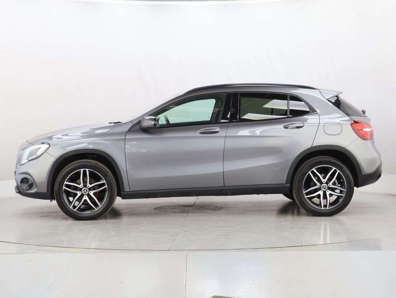 2019 MERCEDES-BENZ GLA CLASS 2019 MERCEDES-BENZ GLA CLASS